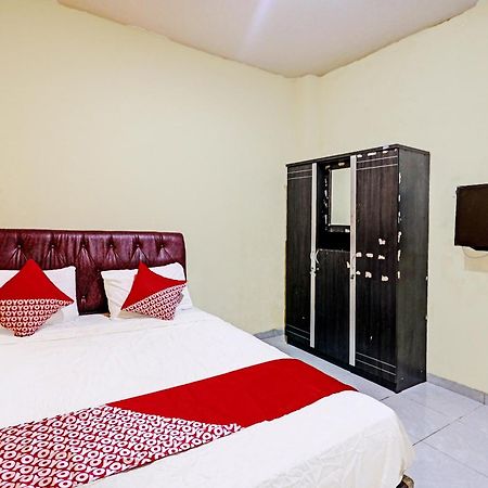Oyo 92322 Hasan House Syariahnearpelabuhan Feri Harbor Bay Nagoya Kültér fotó