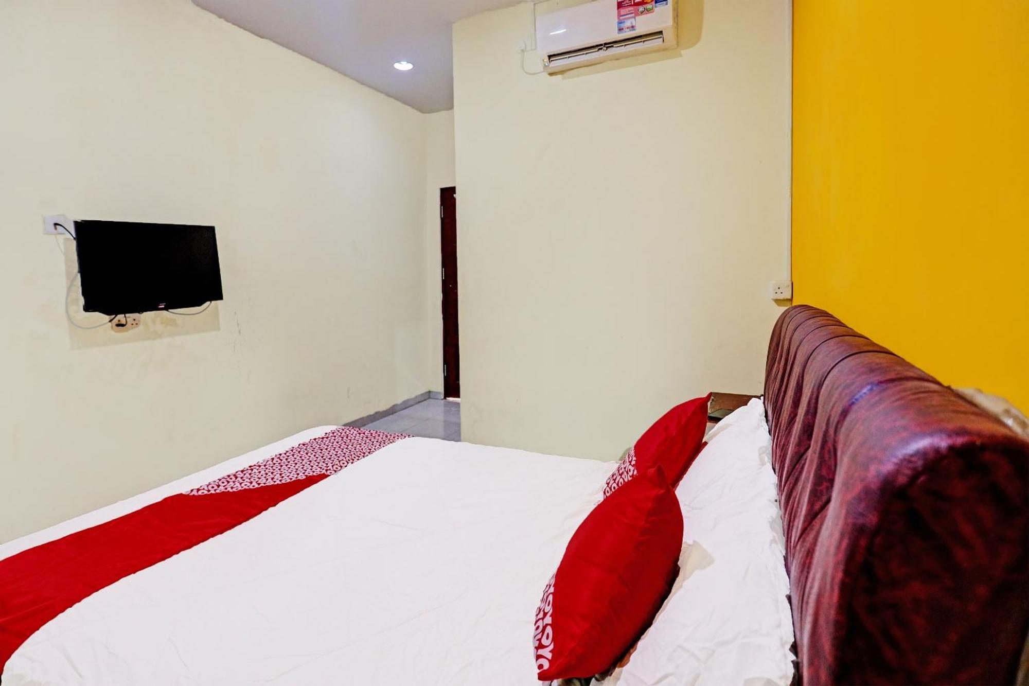 Oyo 92322 Hasan House Syariahnearpelabuhan Feri Harbor Bay Nagoya Kültér fotó