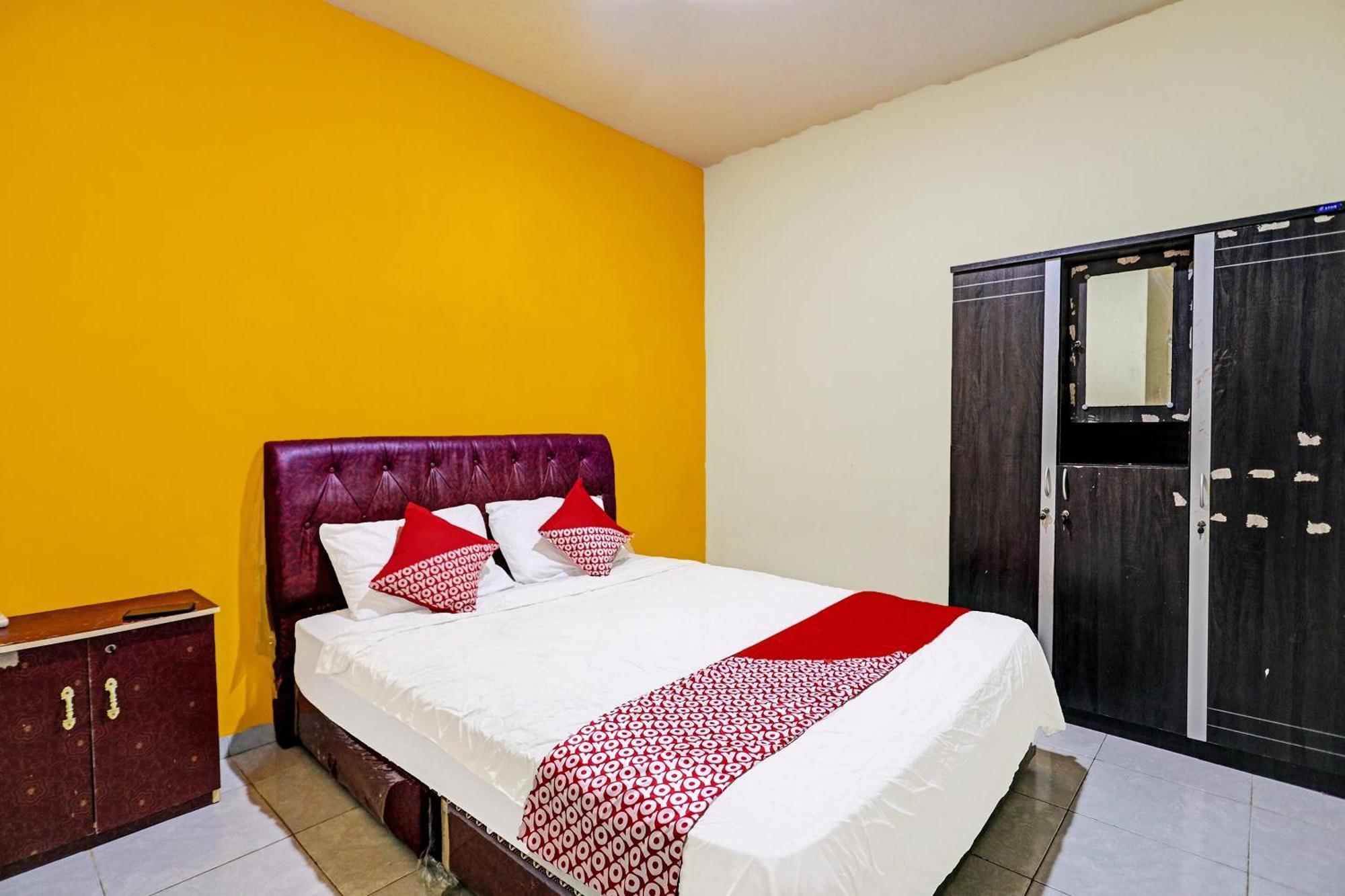 Oyo 92322 Hasan House Syariahnearpelabuhan Feri Harbor Bay Nagoya Kültér fotó