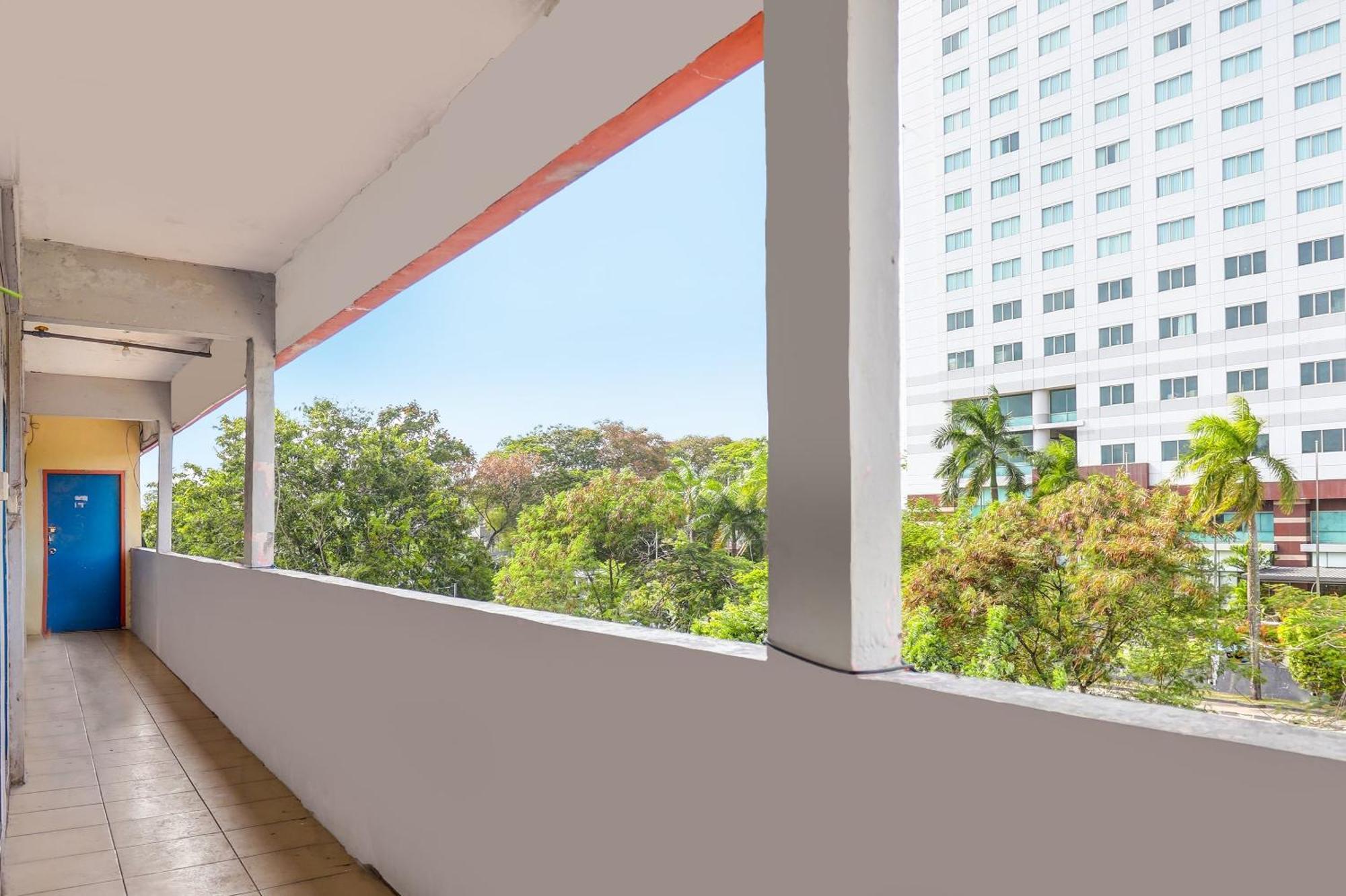 Oyo 92322 Hasan House Syariahnearpelabuhan Feri Harbor Bay Nagoya Kültér fotó