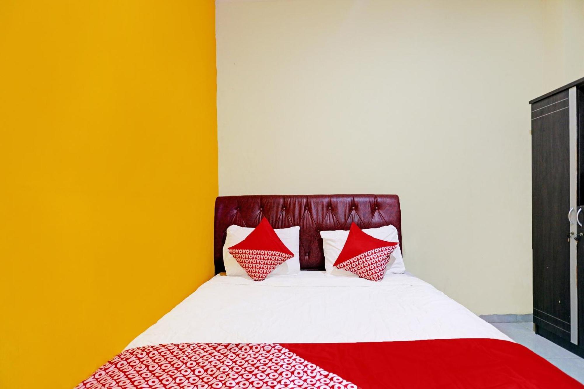 Oyo 92322 Hasan House Syariahnearpelabuhan Feri Harbor Bay Nagoya Kültér fotó