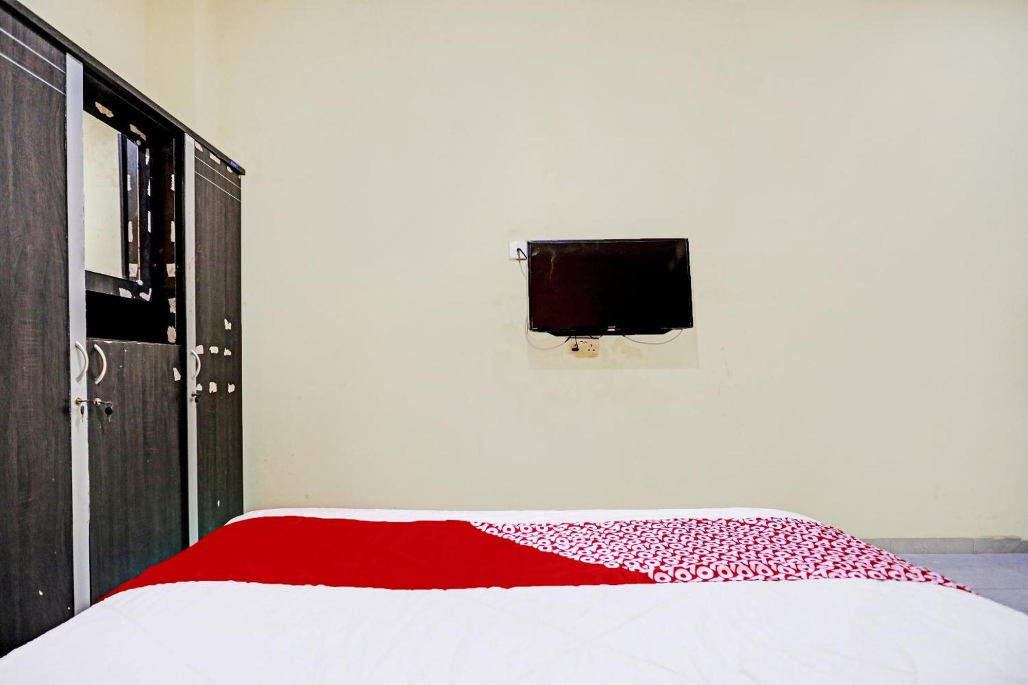 Oyo 92322 Hasan House Syariahnearpelabuhan Feri Harbor Bay Nagoya Kültér fotó